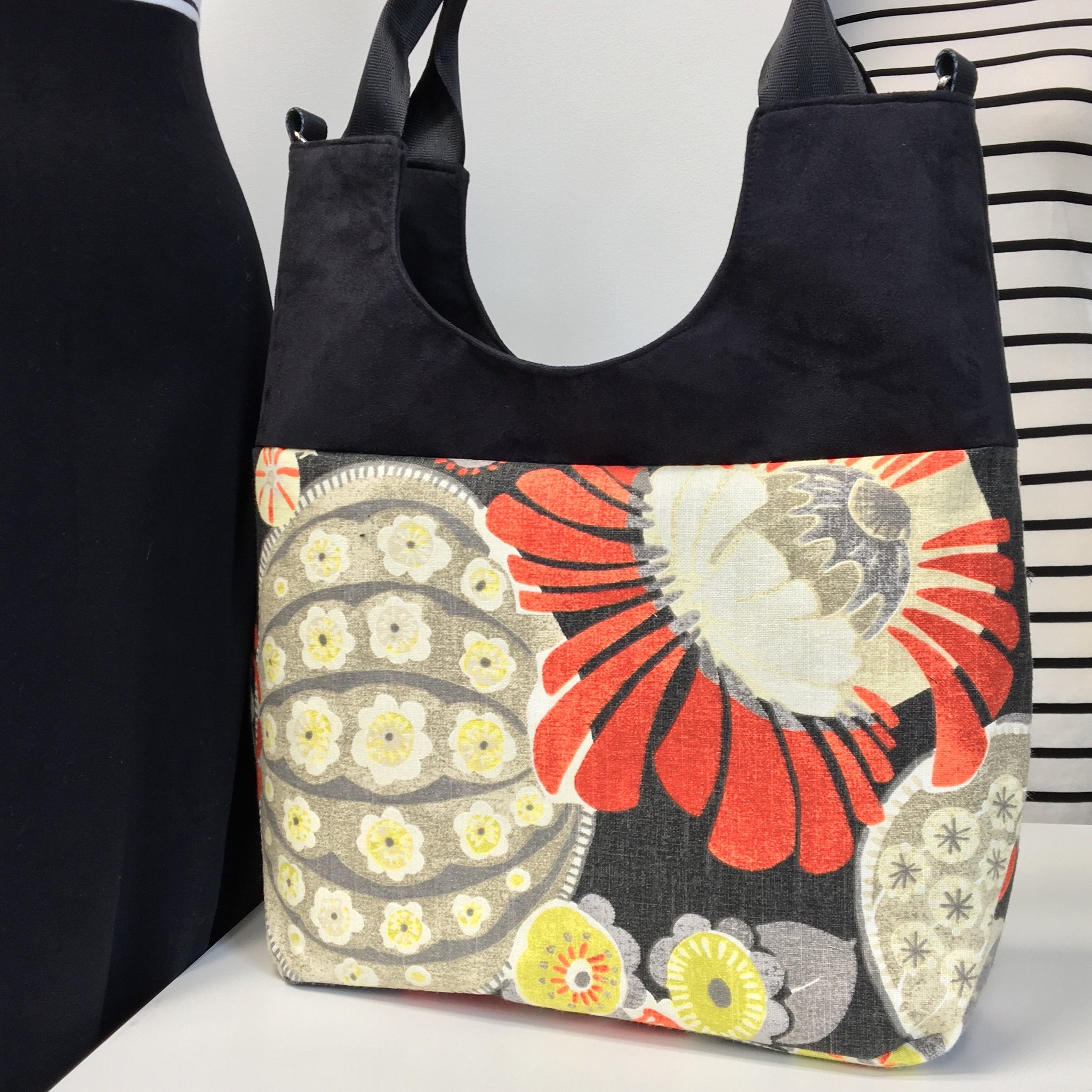 Hobo Bag Urban Blossom - Goldyfish Handbags